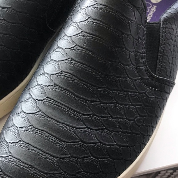Dr. Scholl’s Madison Black Python Cool Fit memory foam slip ons - Picture 5 of 12